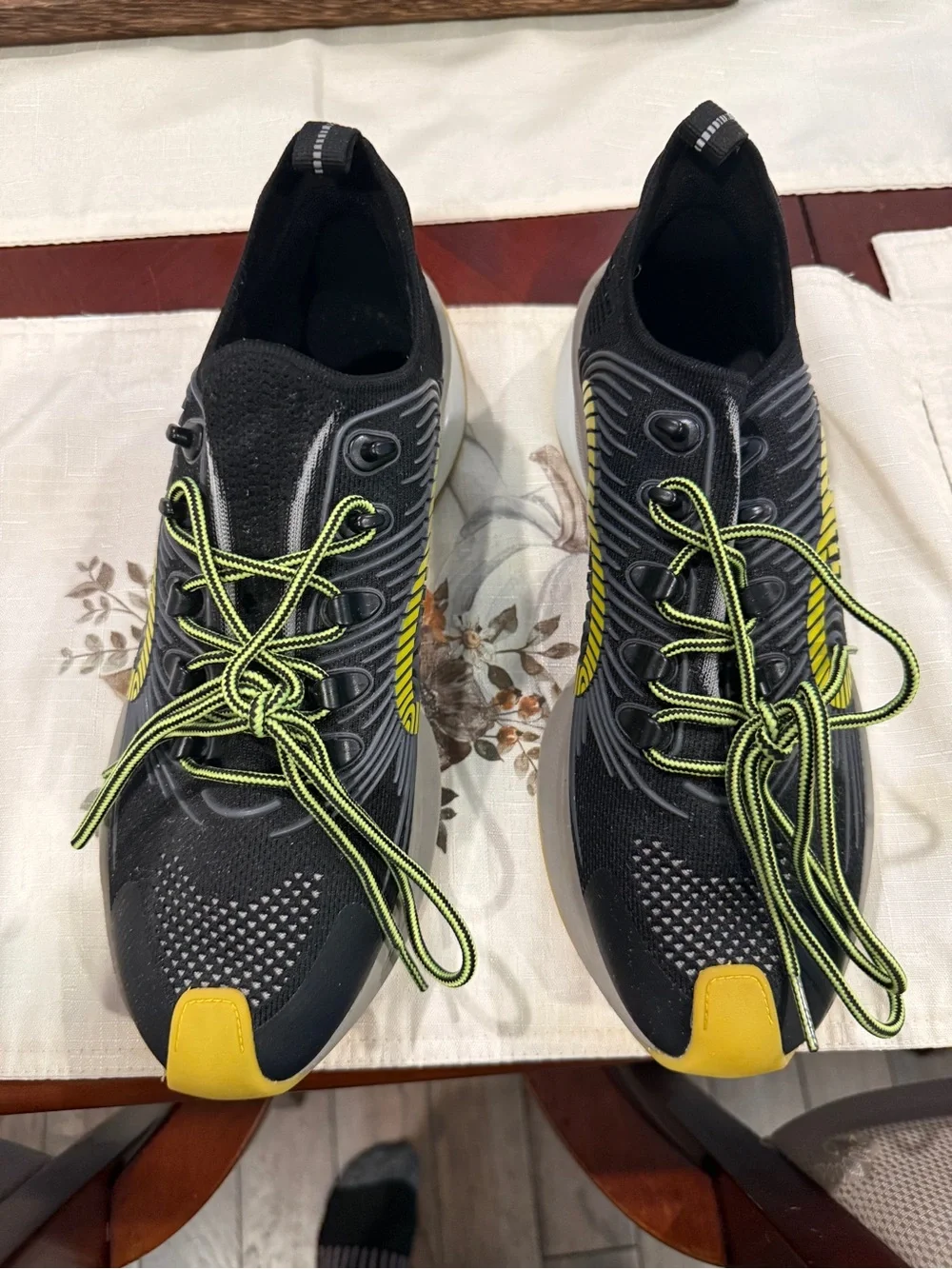 Gucci Black Sneakers with Green Logo Detail